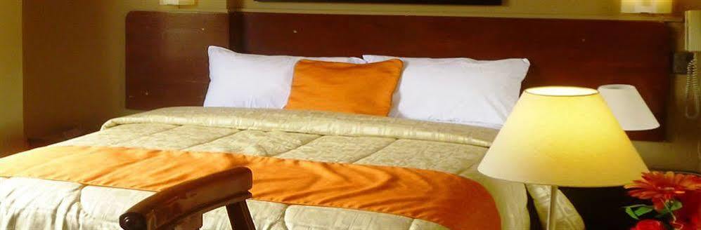 Acuario Hotel & Suite Лима Екстериор снимка